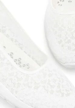 LASCANA Flats & Sneakers-Slip On Lace Sneakers